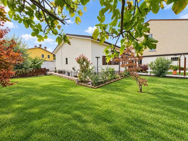 Villetta indipendente in vendita di 250 m²