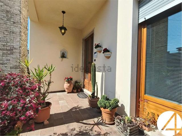 Villetta indipendente in vendita di 250 m²