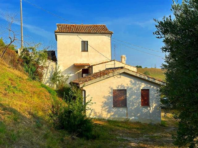 Villetta indipendente in vendita di 250 m² in Via Colle della Giustizia