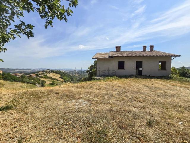 Villetta indipendente in vendita di 250 m² in Via Cavo