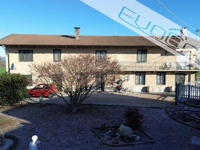 Villetta indipendente in vendita di 250 m² in Via Cavour, 102