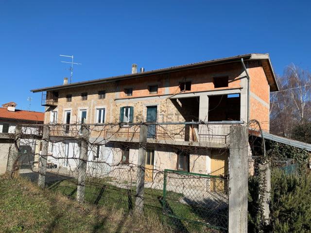 Villetta indipendente in vendita di 250 m² in Via Cà Pellis