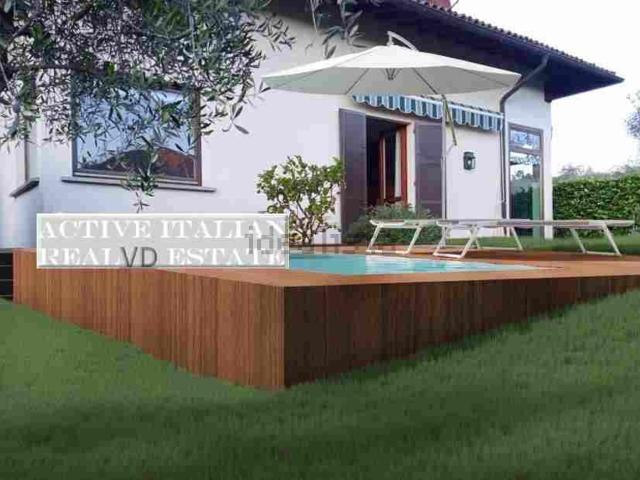 Villetta indipendente in vendita di 250 m² in Via Camatte, 5