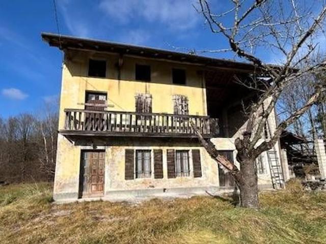 Villetta indipendente in vendita di 250 m² in Via Cansech, 10