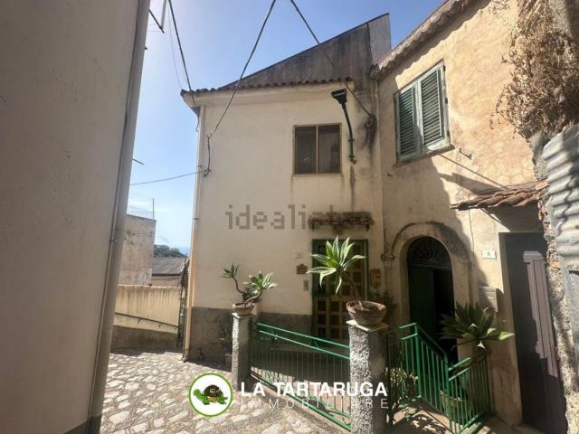 Villetta indipendente in vendita di 250 m² in Via Carabinieri, 8