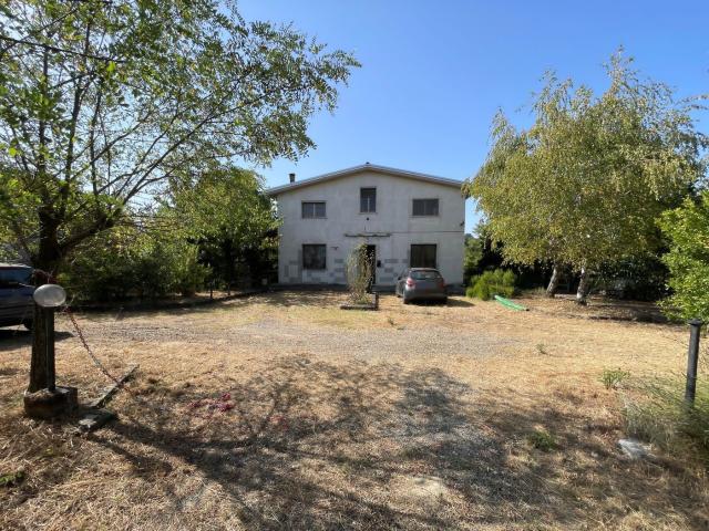 Villetta indipendente in vendita di 250 m² in Via Casa dei Gatti, 12