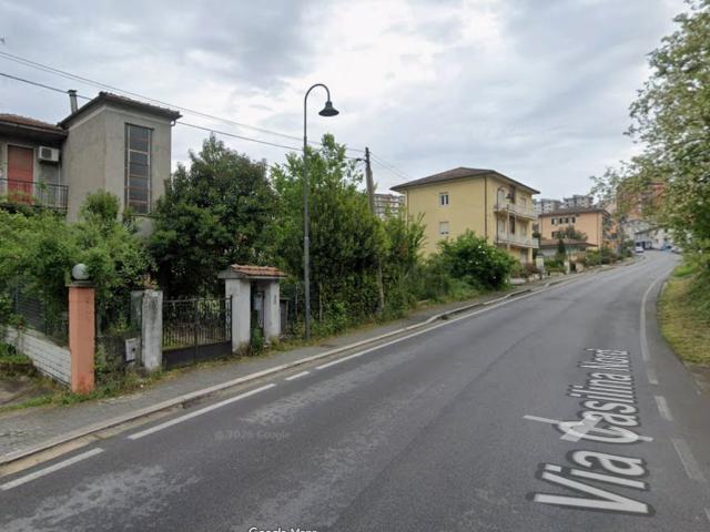 Villetta indipendente in vendita di 250 m² in Via Casilina Nord, 132