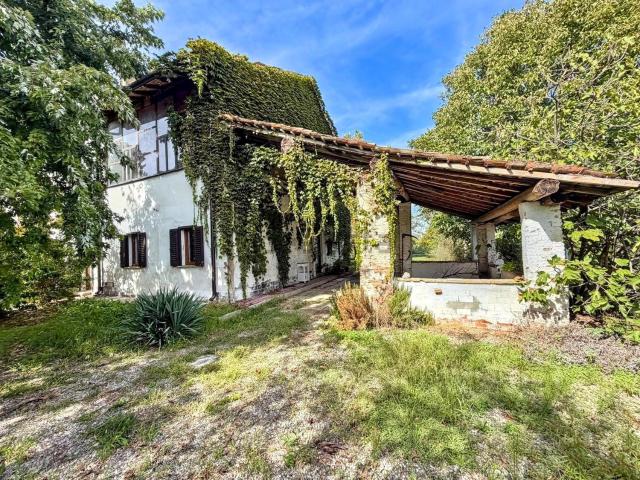Villetta indipendente in vendita di 250 m² in Via Bottarone