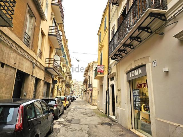 Villetta indipendente in vendita di 250 m² in Via Borgonuovo