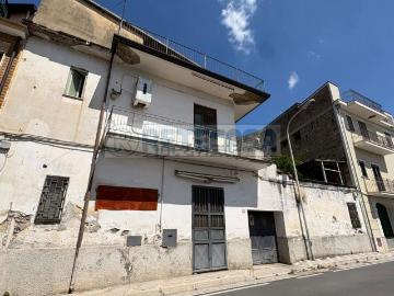 Villetta indipendente in vendita di 250 m² in Via Giuseppe Verdi