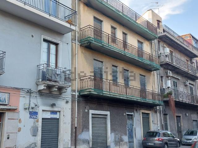 Villetta indipendente in vendita di 250 m² in Via Gian Battista Nicolosi