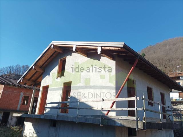 Villetta indipendente in vendita di 250 m² in Via Baraggiolo