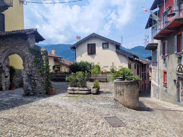 Villetta indipendente in vendita di 250 m² in Via Don Carlo Gnocchi, 25