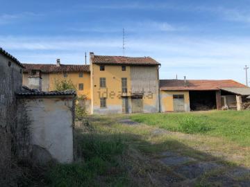 Villetta indipendente in vendita di 250 m² in Via Dante Alighieri