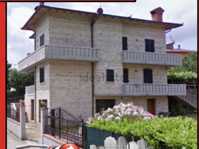 Villetta indipendente in vendita di 250 m² in Via del Palagio