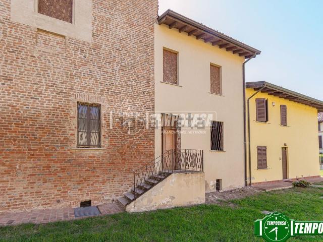 Villetta indipendente in vendita di 250 m² in Via Francana