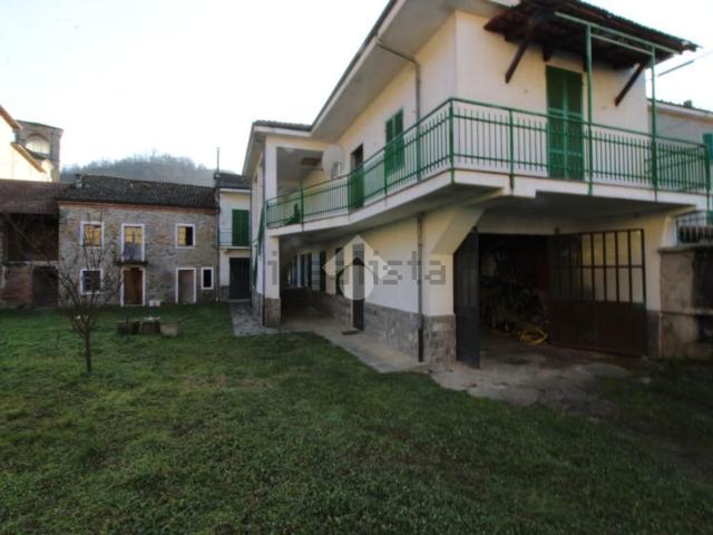 Villetta indipendente in vendita di 250 m² in Via Insurrezione, 12