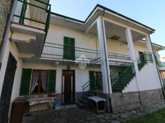 Villetta indipendente in vendita di 250 m² in Via Insurrezione, 12