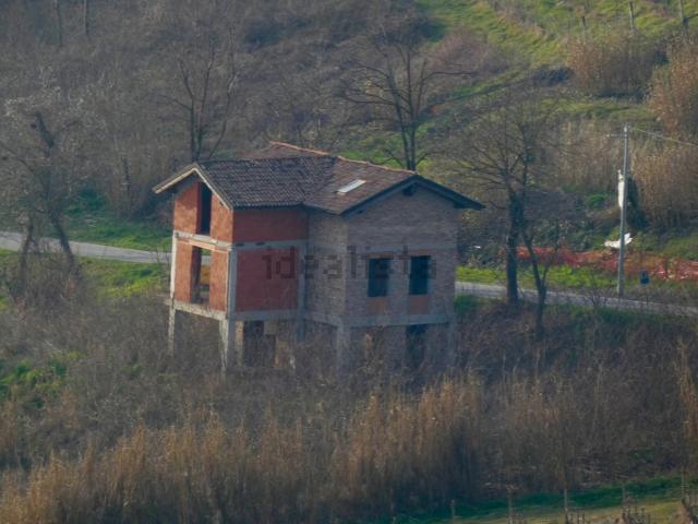 Villetta indipendente in vendita di 250 m² in Via oliveto