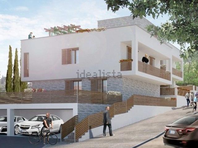 Villetta indipendente in vendita di 250 m² in Via Leonardo da Vinci