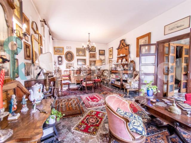 Villetta indipendente in vendita di 250 m² in Via Leonardo Emo Capodilista, 8