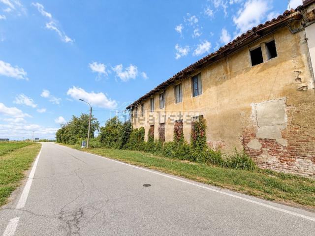 Villetta indipendente in vendita di 250 m² in Via Libertà