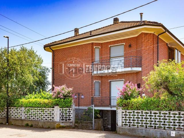 Villetta indipendente in vendita di 250 m² in Via Lunga