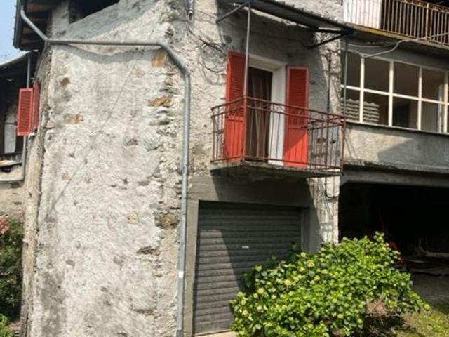 Villetta indipendente in vendita di 250 m² in Via Mortirolo, 7