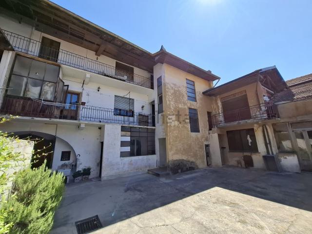 Villetta indipendente in vendita di 250 m² in Via Mazzini, 7