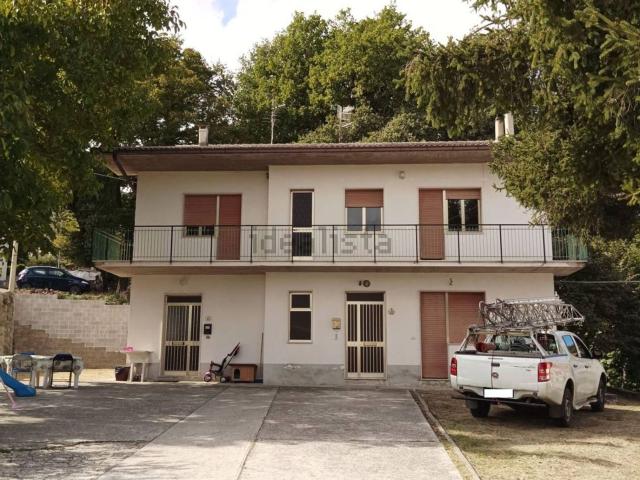 Villetta indipendente in vendita di 250 m² in Via Madonna della Neve