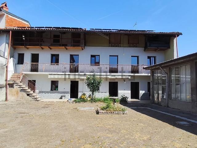 Villetta indipendente in vendita di 250 m² in Via Marconi, 10