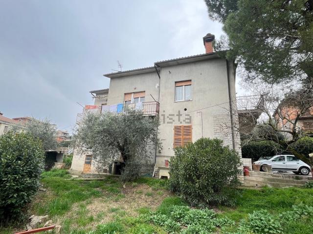 Villetta indipendente in vendita di 250 m² in Via Marina, 19