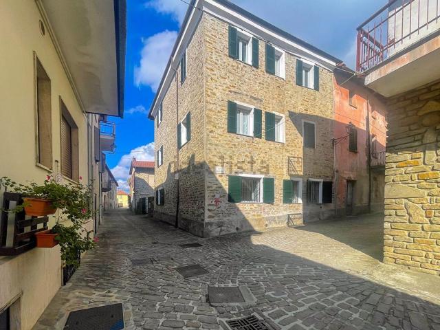 Villetta indipendente in vendita di 250 m² in Via Marte, 3