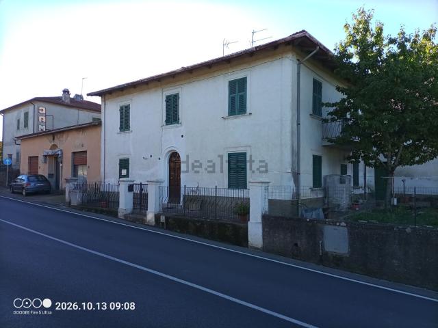 Villetta indipendente in vendita di 250 m² in Via Nazionale, 25