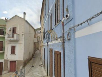 Villetta indipendente in vendita di 250 m² in Via San Pietro