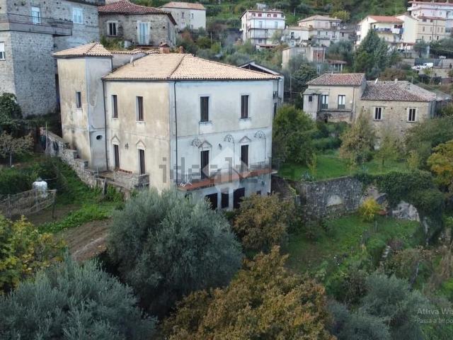 Villetta indipendente in vendita di 250 m² in Via Santa Maria la Catena, 32