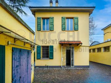Villetta indipendente in vendita di 250 m² in Via Sigismondo Campagnoli, 13