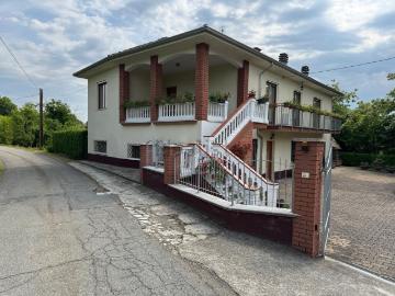 Villetta indipendente in vendita di 250 m² in Via Silva