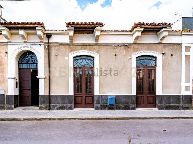 Villetta indipendente in vendita di 250 m² in Via Stella, 15