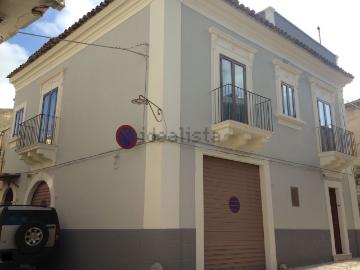 Villetta indipendente in vendita di 250 m² in Via Piemonte, 10