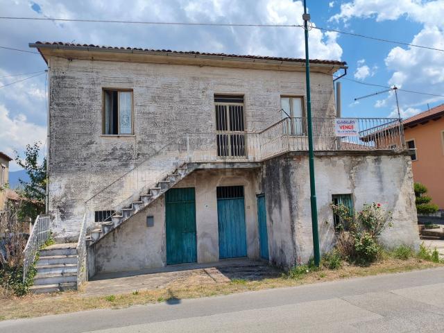 Villetta indipendente in vendita di 250 m² in Via Prato