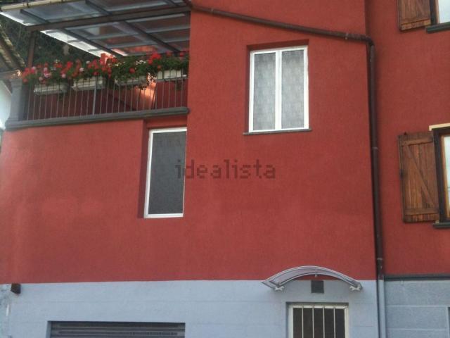Villetta indipendente in vendita di 250 m² in Via Roma, 54