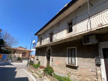 Villetta indipendente in vendita di 250 m² in Via Roma, 120