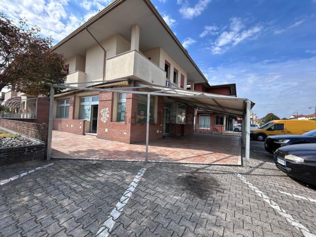 Villetta indipendente in vendita di 250 m² in Via Risorgimento, 1
