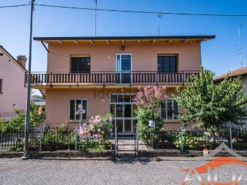 Villetta indipendente in vendita di 250 m² in Via Tavoliere, 13