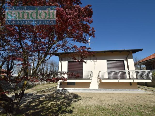 Villetta indipendente in vendita di 250 m² in Via Tenente Colonnello Massimiliano Custoza, 3