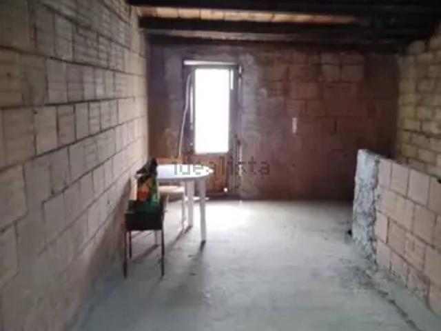 Villetta indipendente in vendita di 250 m² in Via Trento