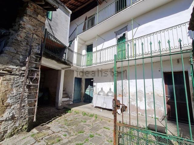 Villetta indipendente in vendita di 250 m² in Via Umberto primo, 5