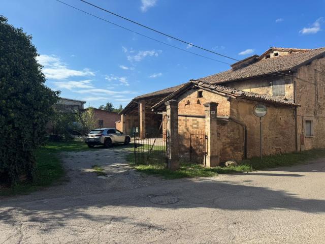 Villetta indipendente in vendita di 250 m² in Via Vittorio Prandi, 41