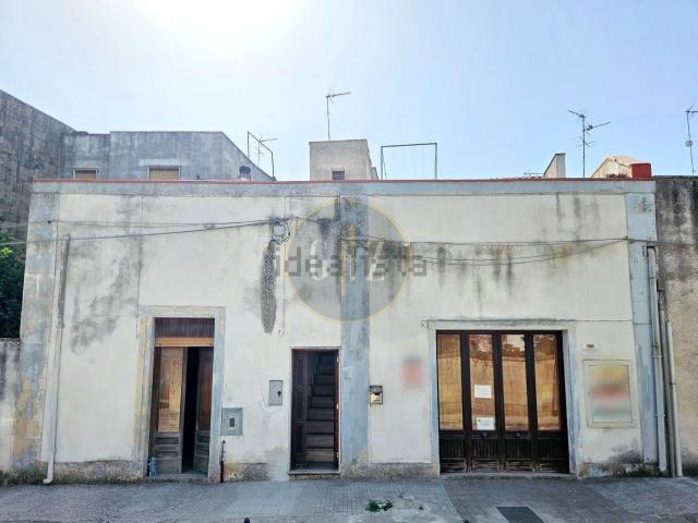 Villetta indipendente in vendita di 250 m² in Viale cavour, 9